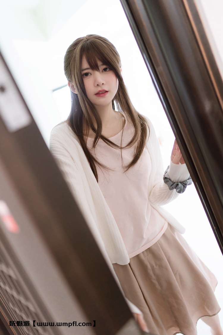 334、眼酱大魔王w写真合集附微博图包以及视频[66套11.5G]